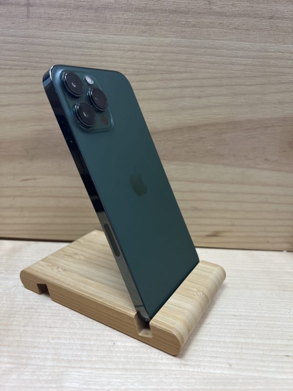 Iphone 13 Pro Max verde 256gb Bateria 100% - Imagen 2
