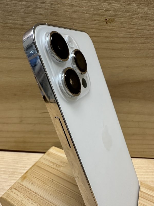 OFERTA iPhone 14 pro max Blanco 256gb Esim - Imagen 5