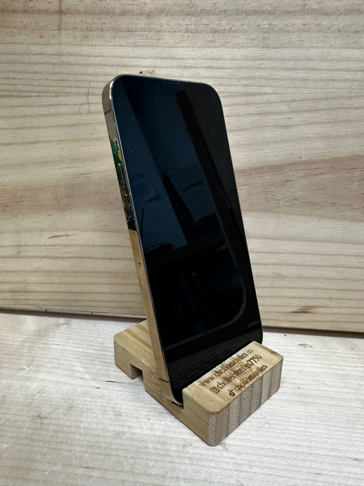 iPhone 13 Pro Max 256gb Oro - Imagen 5