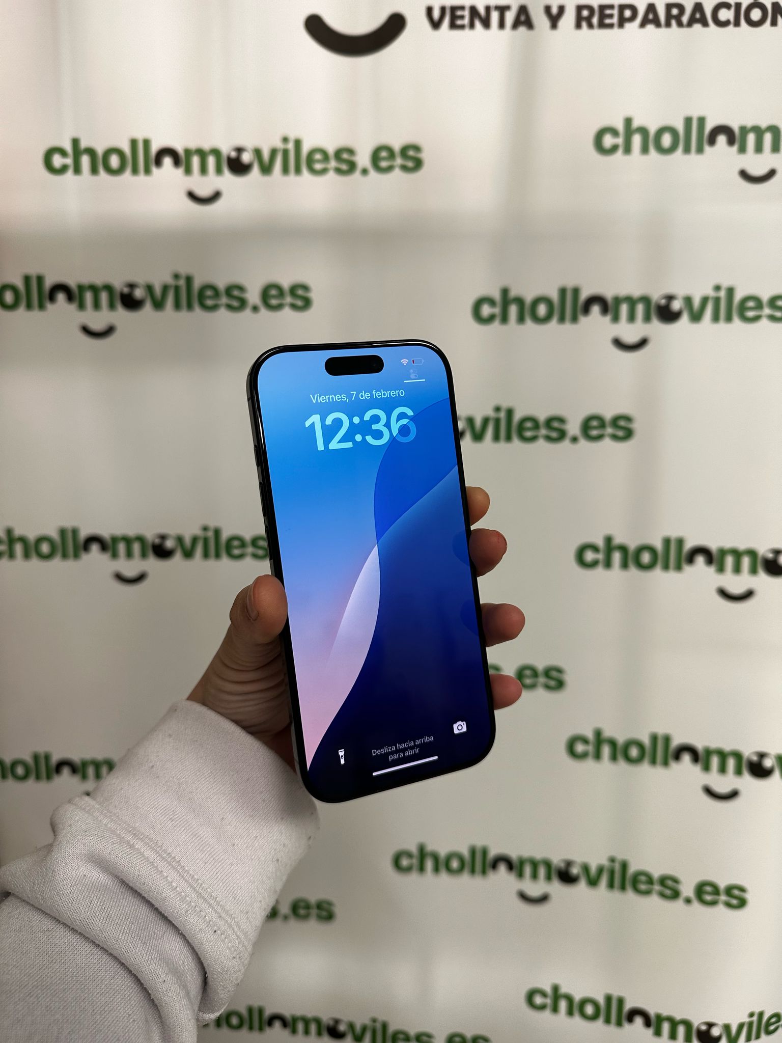 Iphone 16 Pro 256gb Negro Esim Bateria 100% - Imagen 2